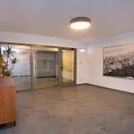 Crown Hall شقة *
