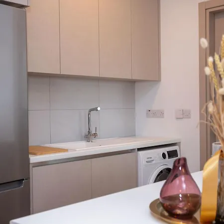 Crown Hall Apartment