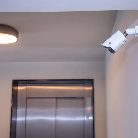 Crown Hall Apartment