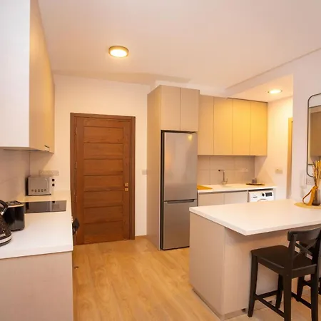 Apartment Crown Hall