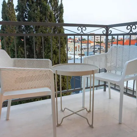 Crown Hall Appartement Limassol