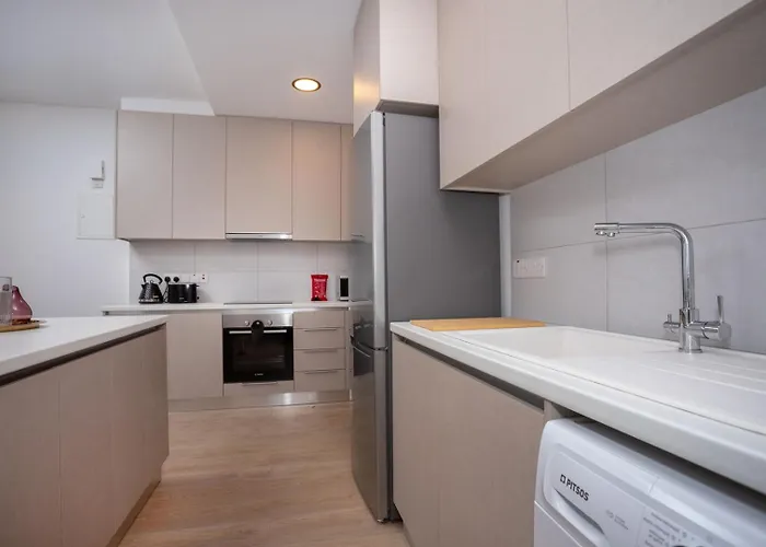 Lägenhet Crown Hall Limassol