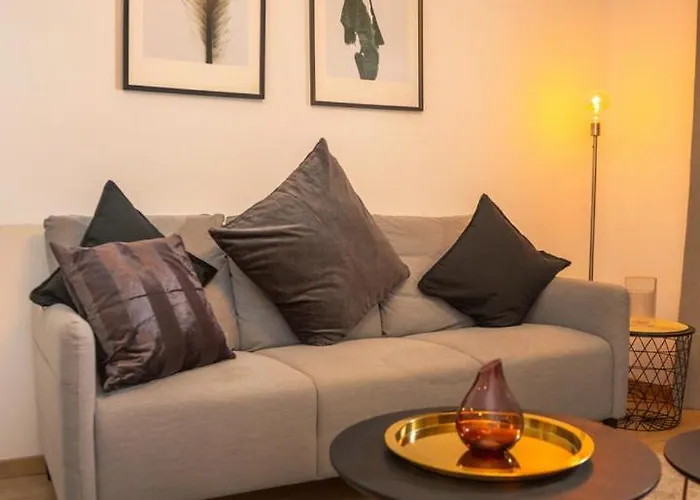 Crown Hall Appartement *